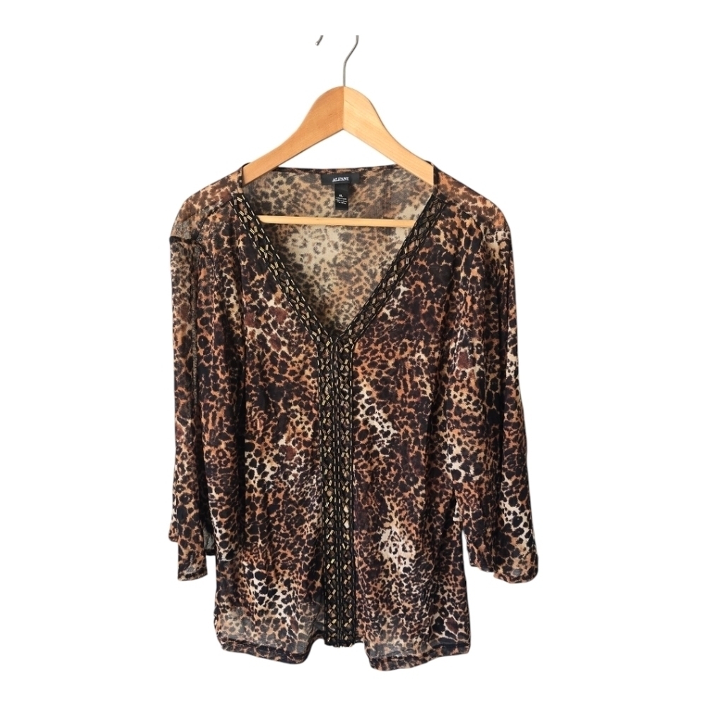 Alfani Blouse Women Size XL Animal Print Embroidery Flare 3/4 Sleeve Y2k Light